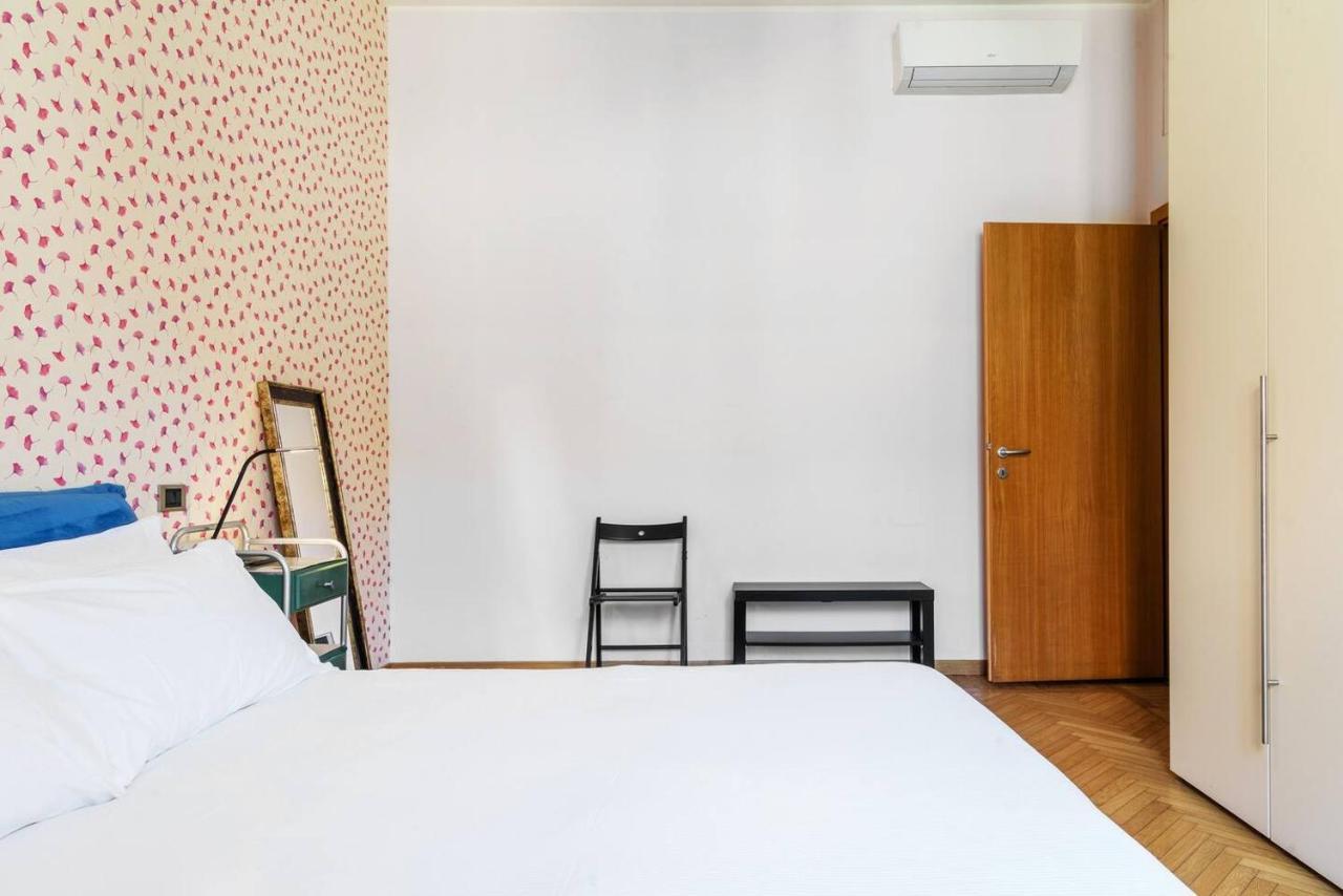 Colored And Spacious Flat Close To Navigli By Easylife Milano Ngoại thất bức ảnh
